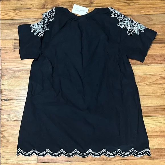 NWT Universal Thread Black Dress with White Embroidery - Picture 5 of 5